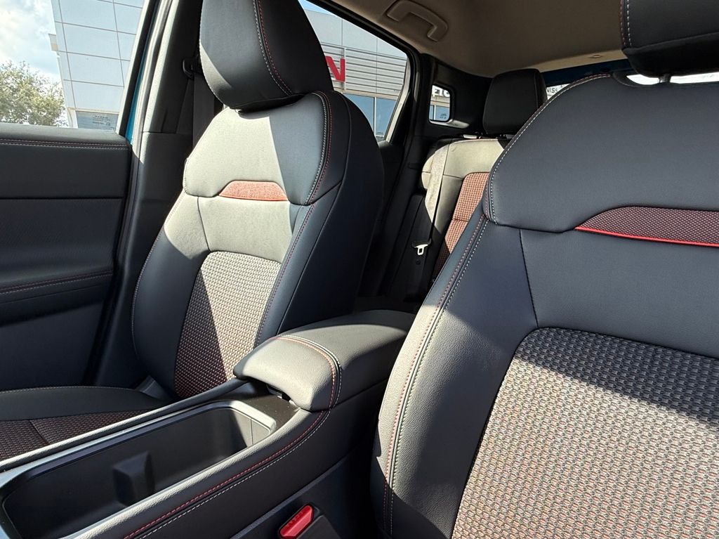2026 Nissan KICKS SR AWD - Photo 18