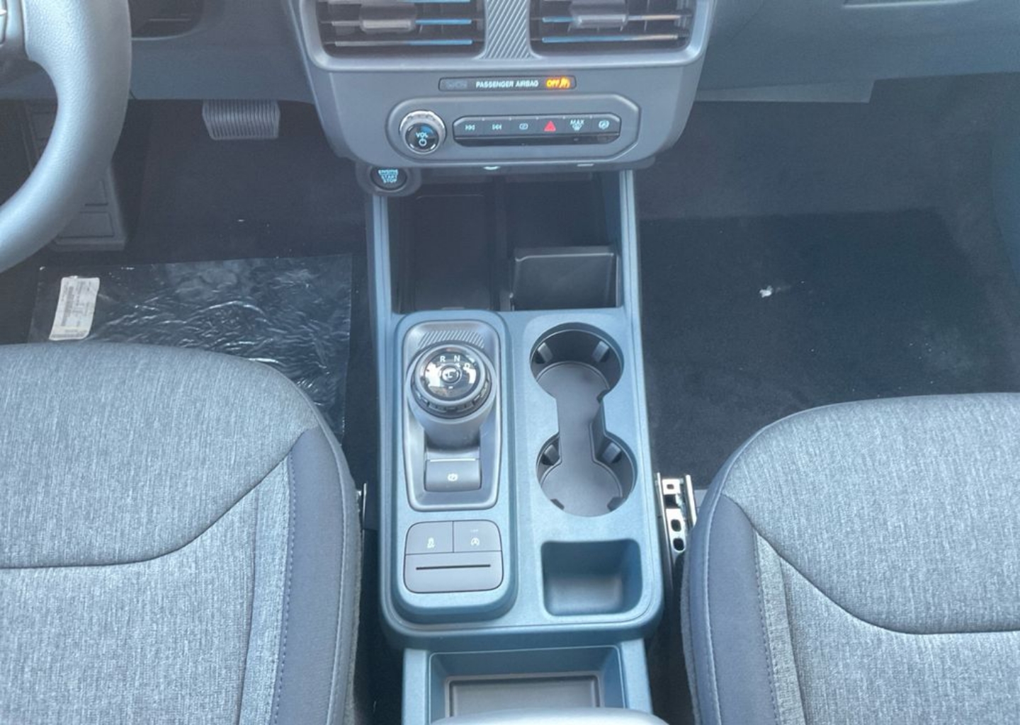 2025 Ford Maverick XLT - Photo 11