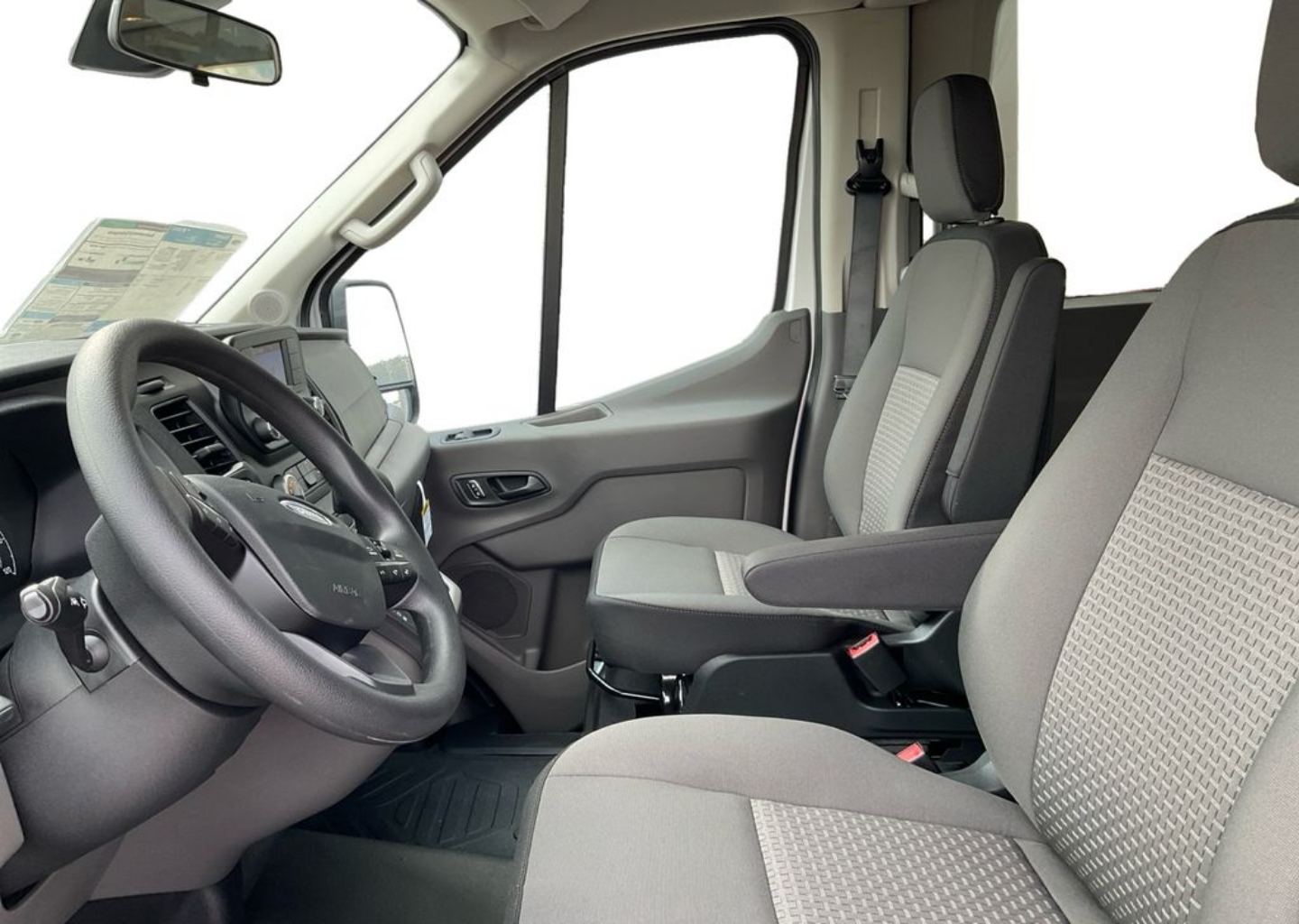 2025 Ford Transit Passenger Van XL - Photo 9