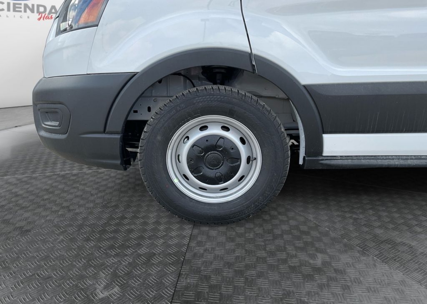 2025 Ford Transit Passenger Van XL - Photo 14