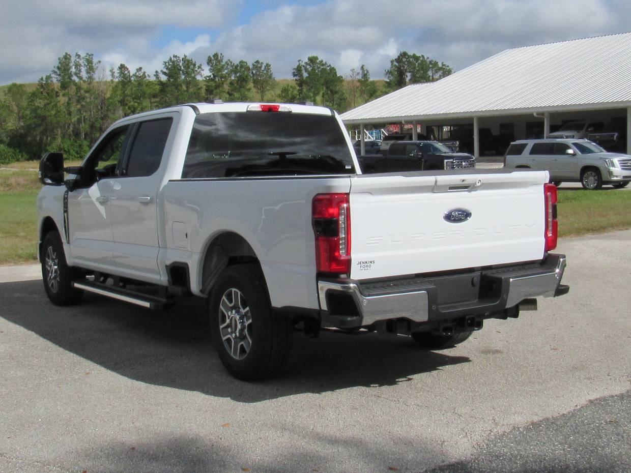 2026 Ford F-250 Super Duty Lariat - Photo 6