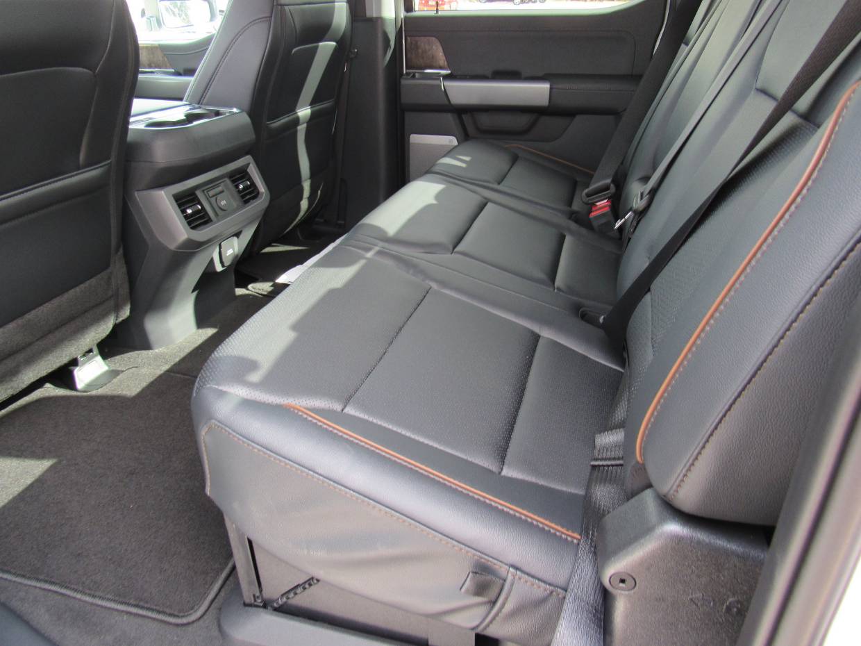 2026 Ford F-250 Super Duty Lariat - Photo 12