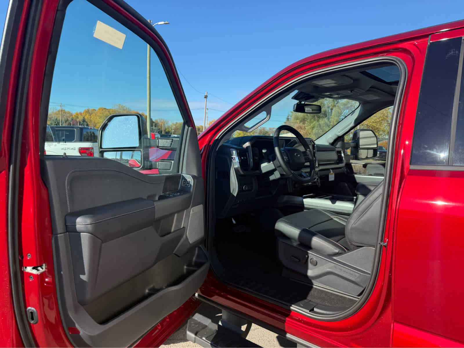 2026 Ford F-350 Super Duty Lariat - Photo 11