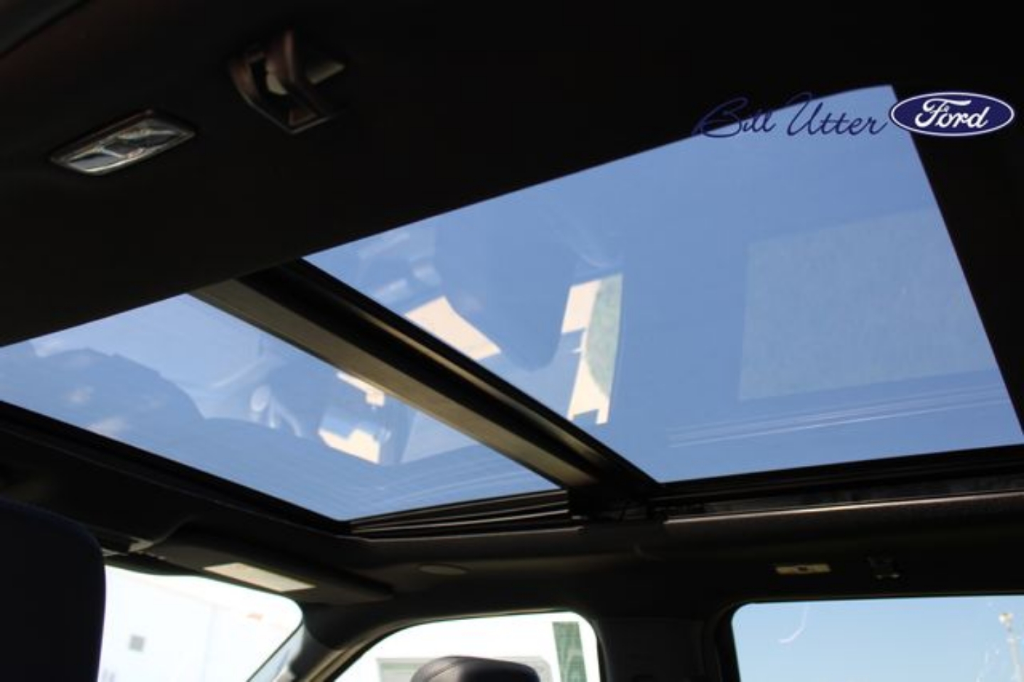 2026 Ford F-250 Super Duty Platinum - Photo 13