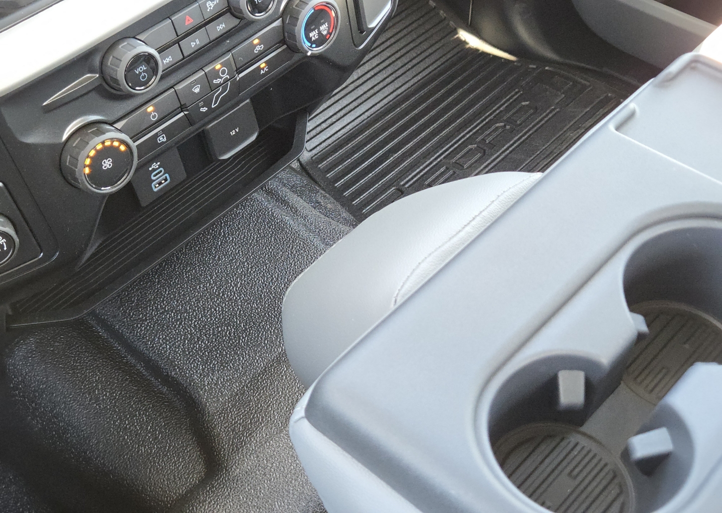 2026 Ford F-250 Super Duty XL - Photo 15