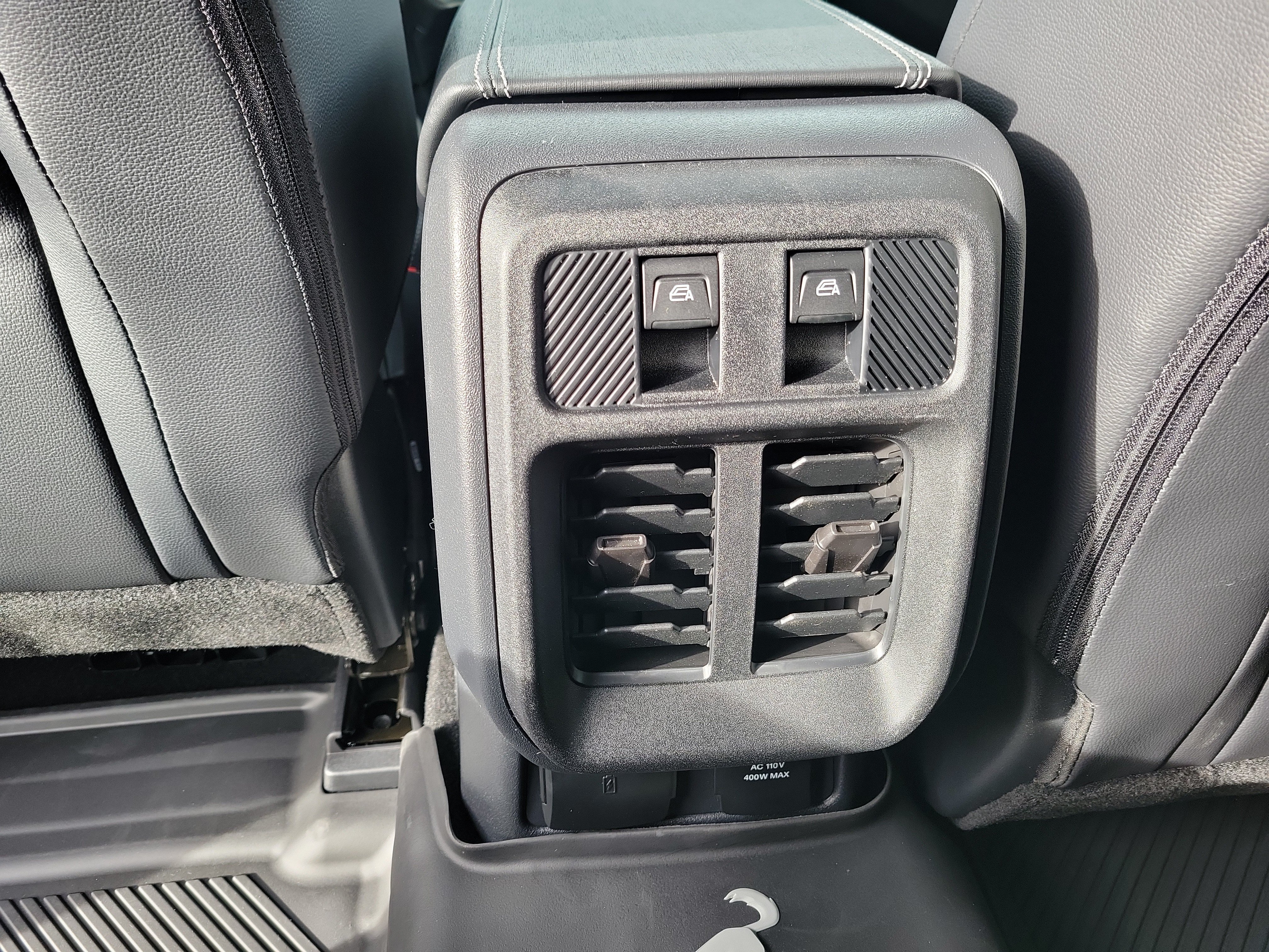 2025 Ford Bronco 4-Door Outer Banks - Photo 14