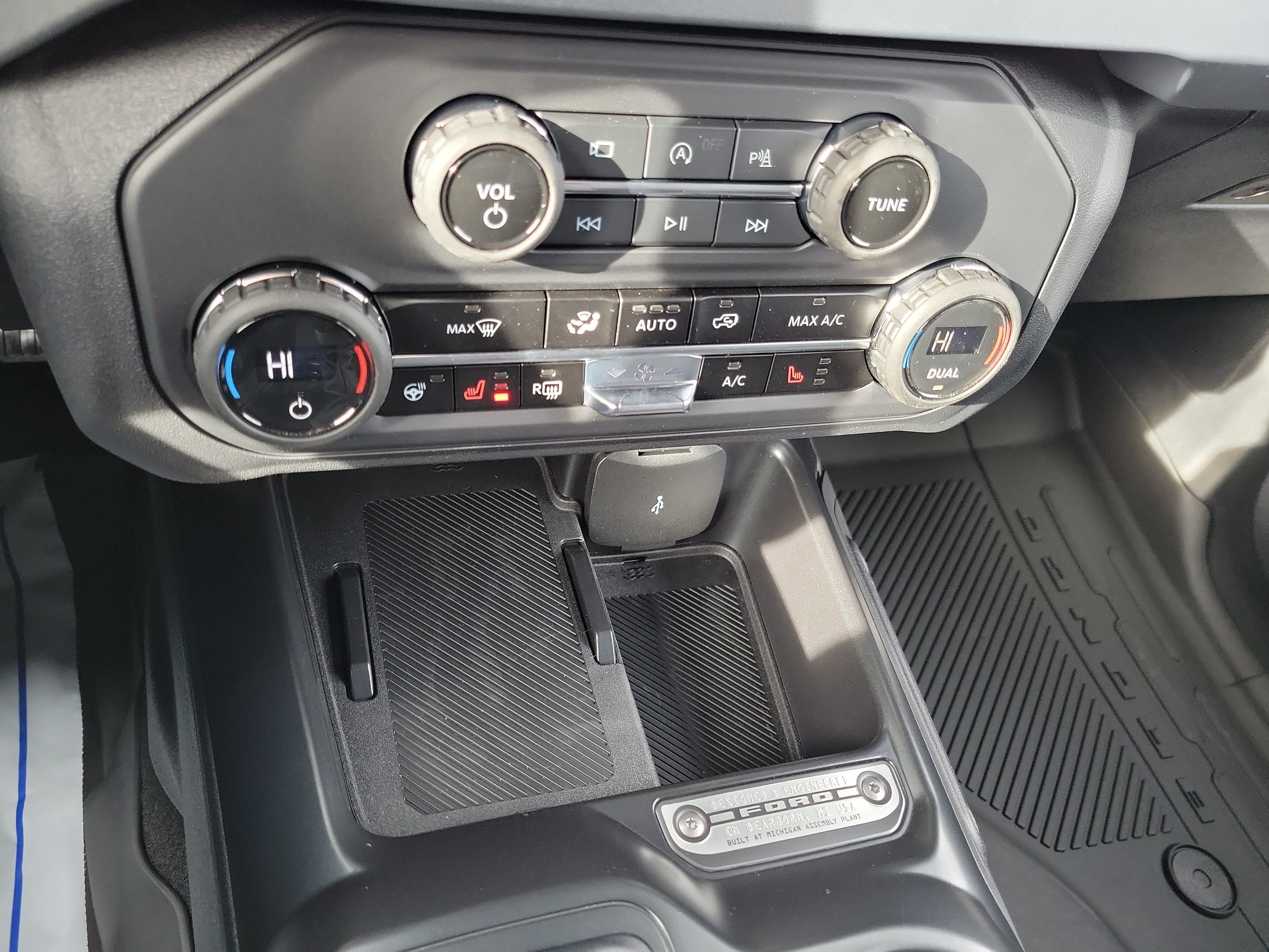 2025 Ford Bronco 4-Door Outer Banks - Photo 23