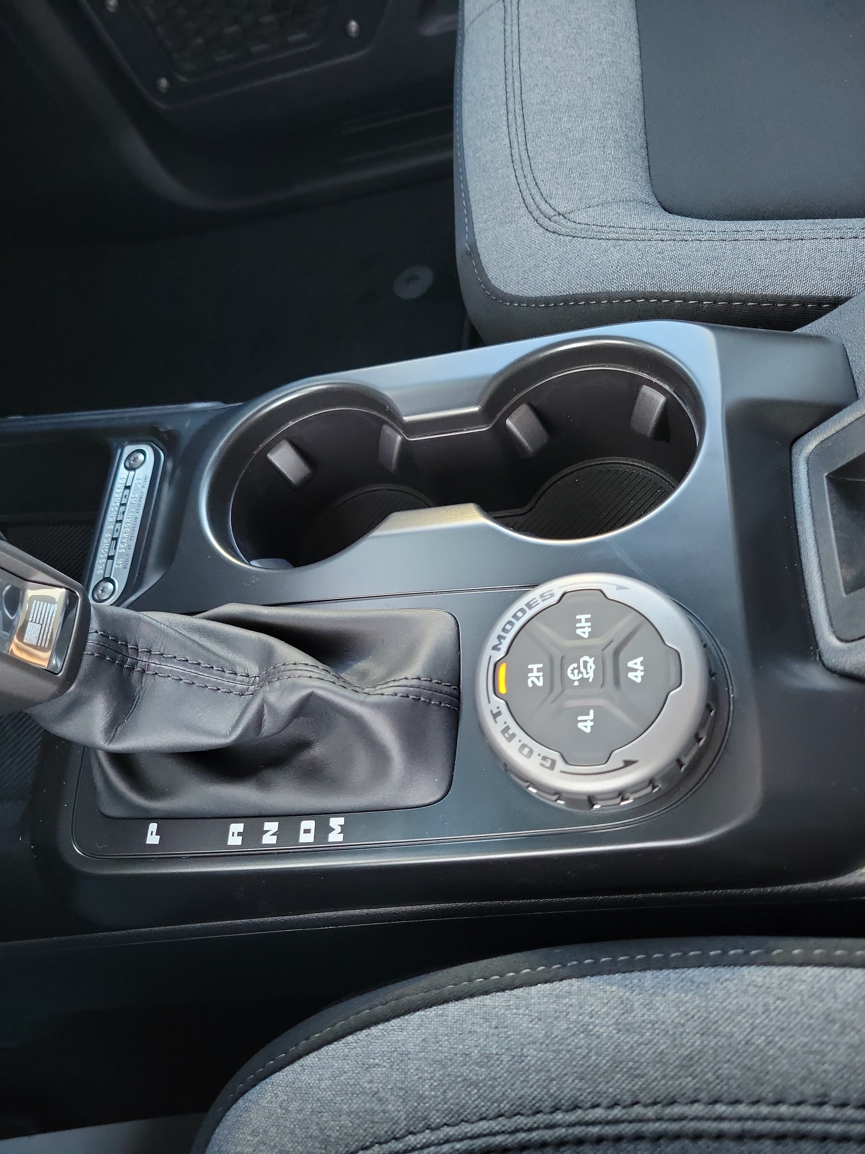 2025 Ford Bronco 4-Door Base - Photo 19