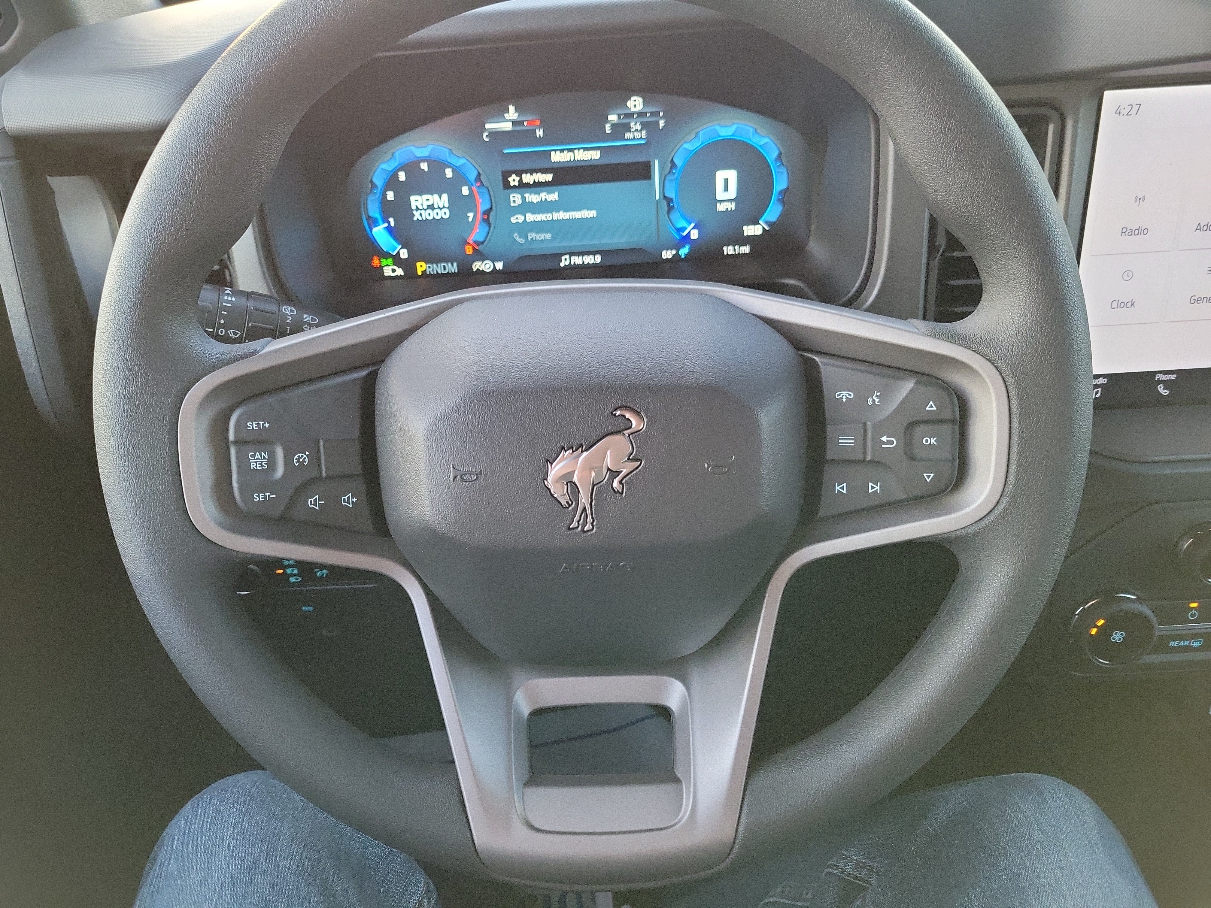 2025 Ford Bronco 4-Door Base - Photo 27