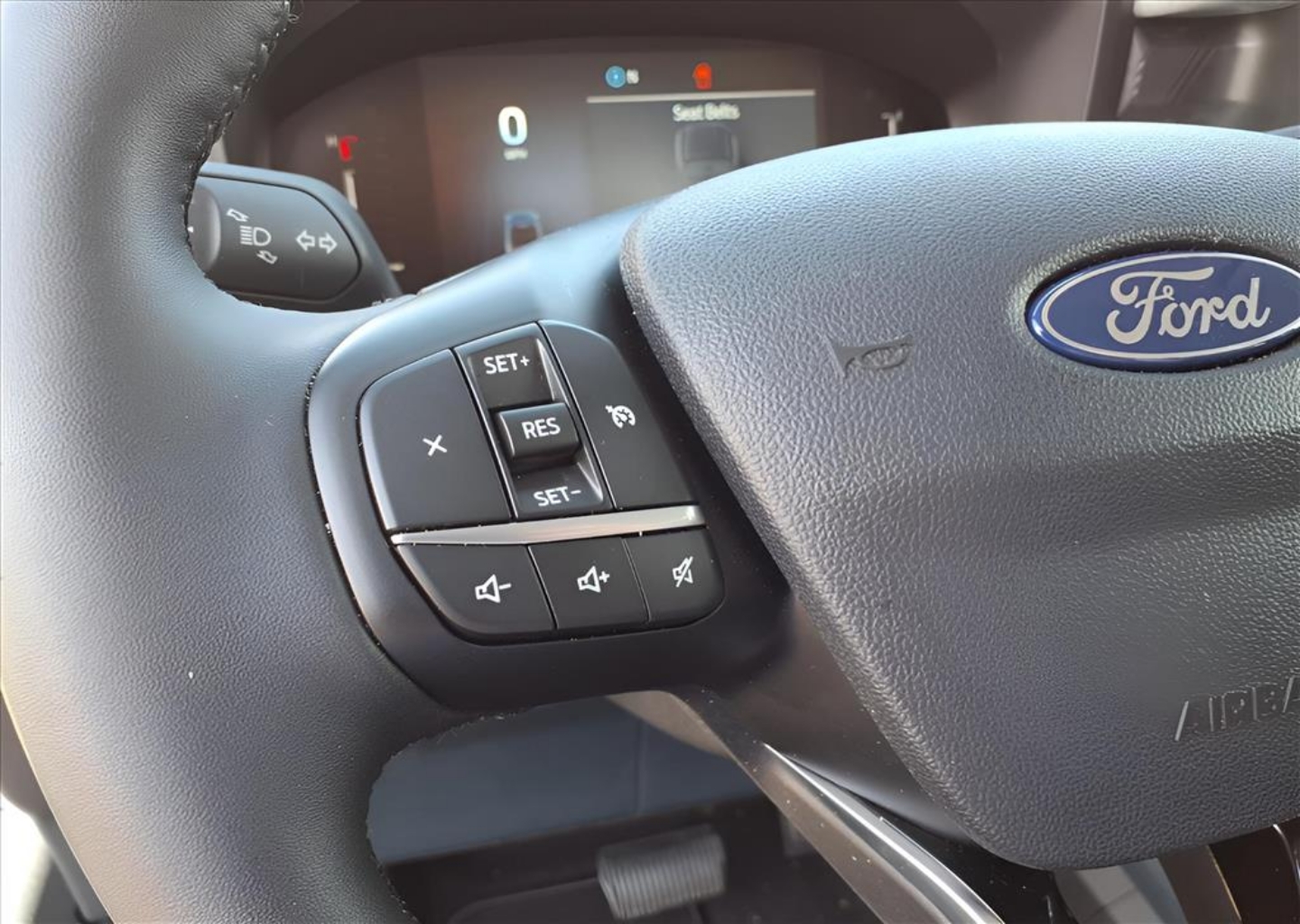 2025 Ford Maverick XLT - Photo 12