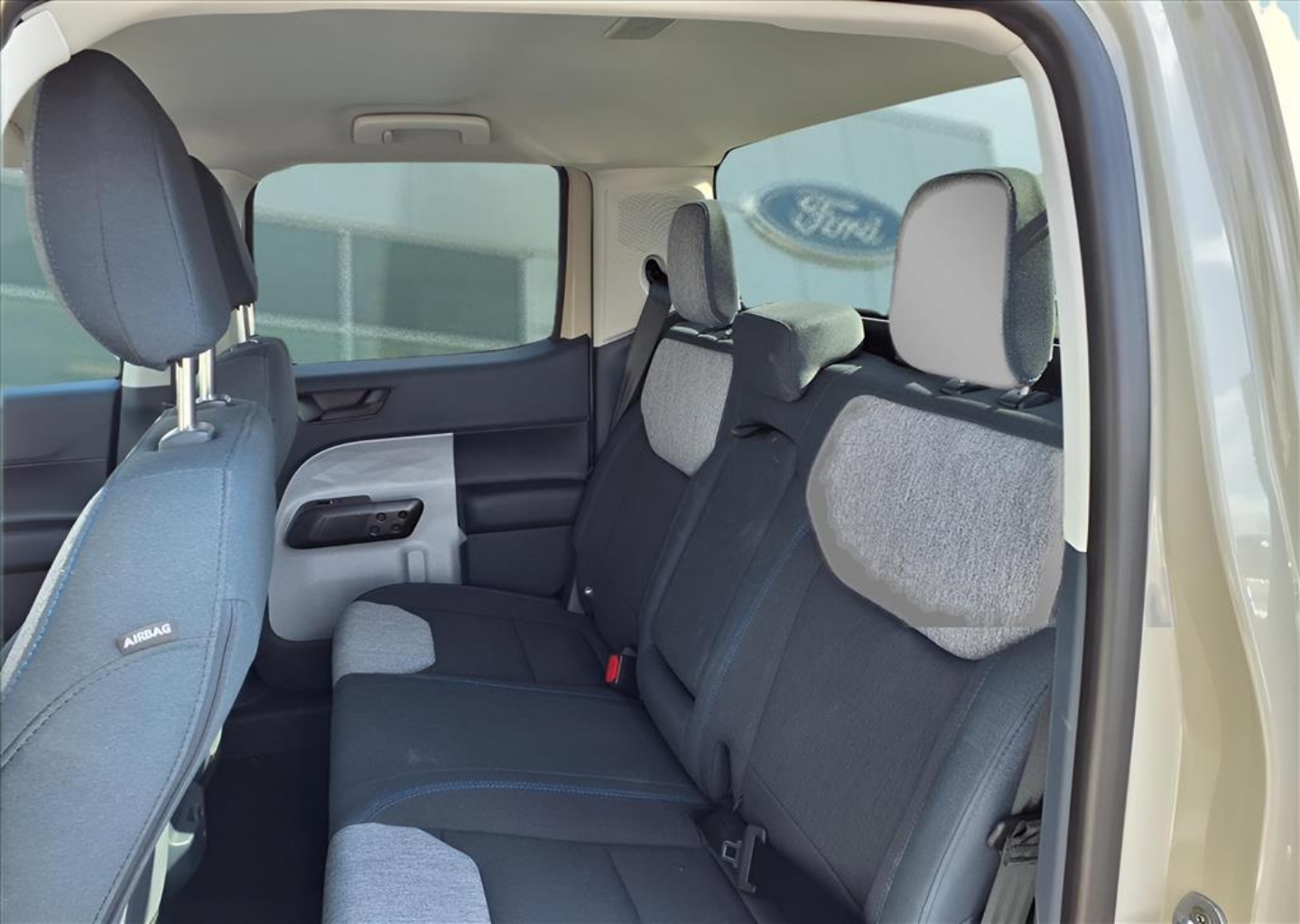 2025 Ford Maverick XLT - Photo 18