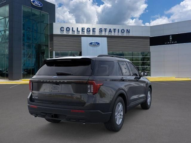 2026 Ford Explorer Active - Photo 8