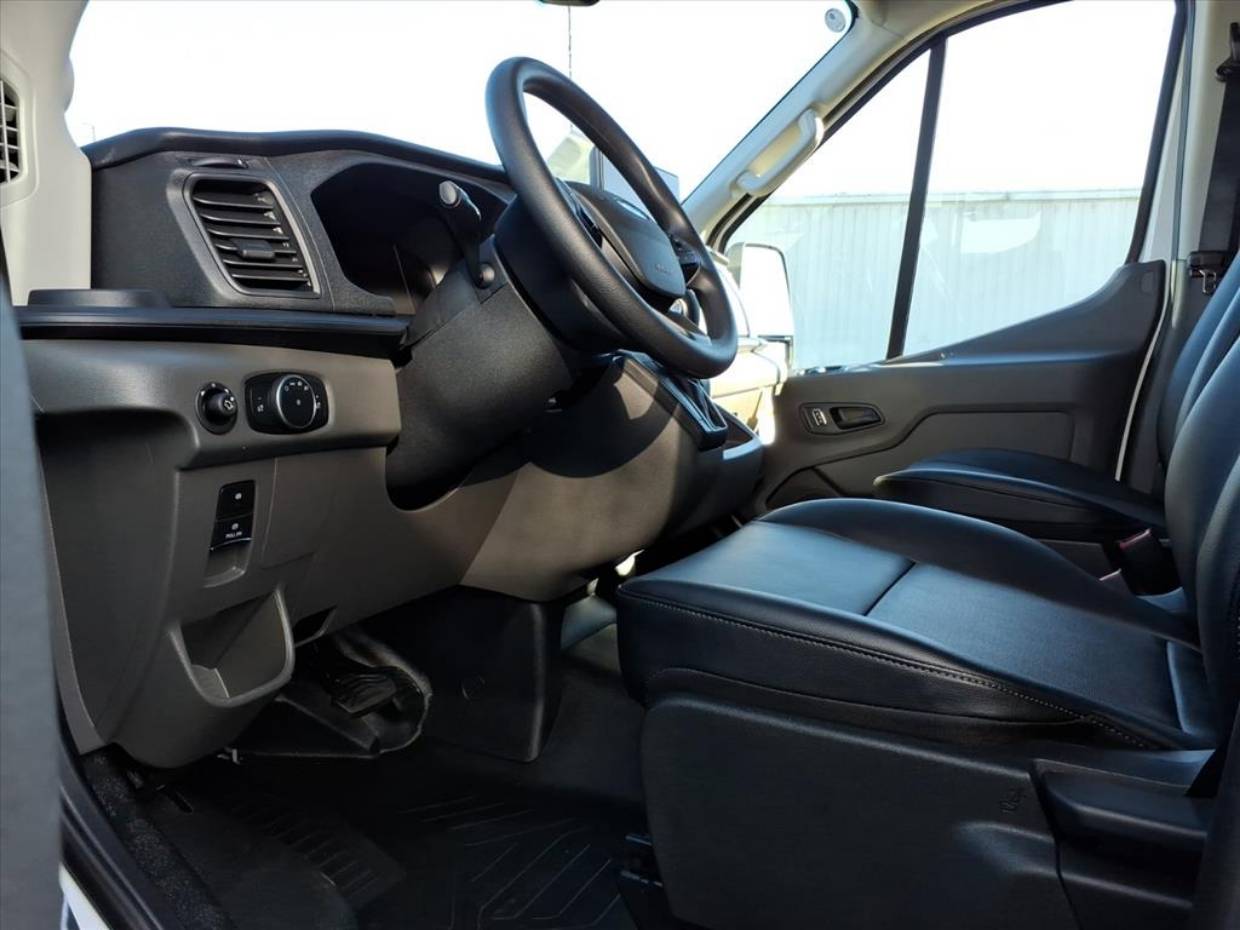 2026 Ford Transit Van Base - Photo 7