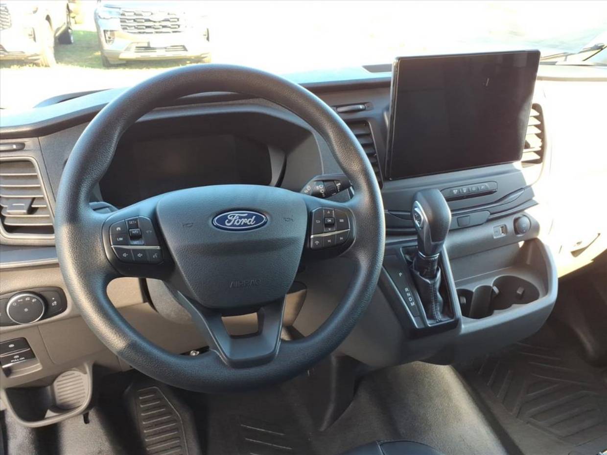 2026 Ford Transit Van Base - Photo 8