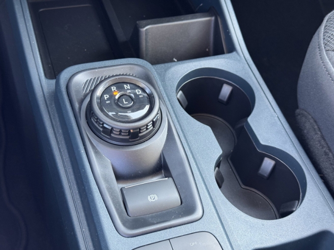 2025 Ford Maverick XL - Photo 13