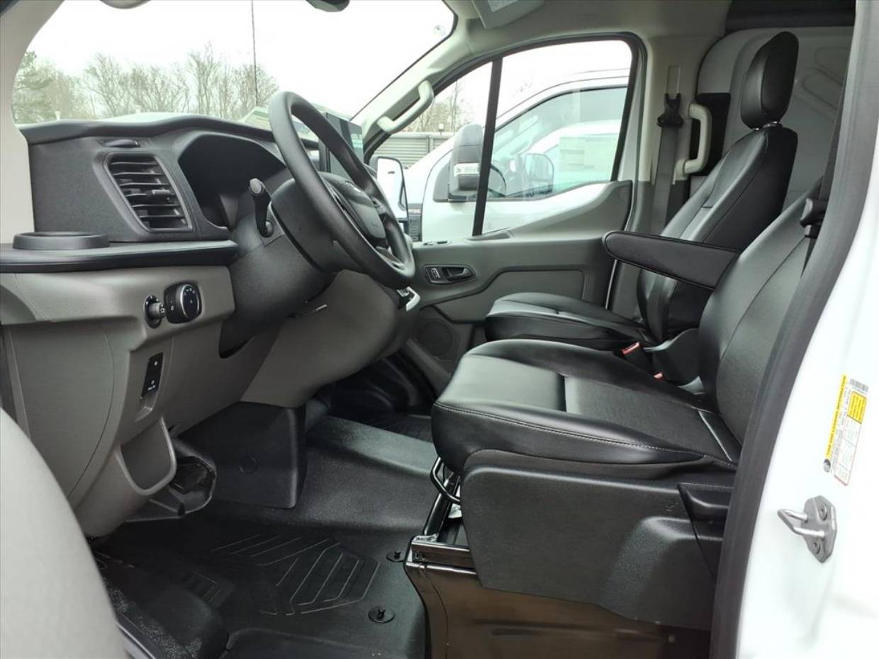 2026 Ford Transit Van Base - Photo 10