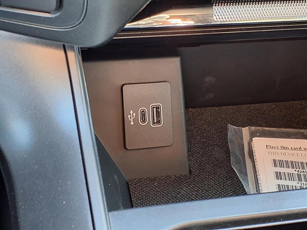 2025 Ford F-150 Lariat - Photo 15