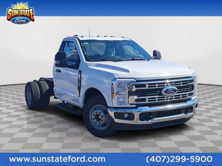 2025 Ford Super Duty F-350 DRW XL