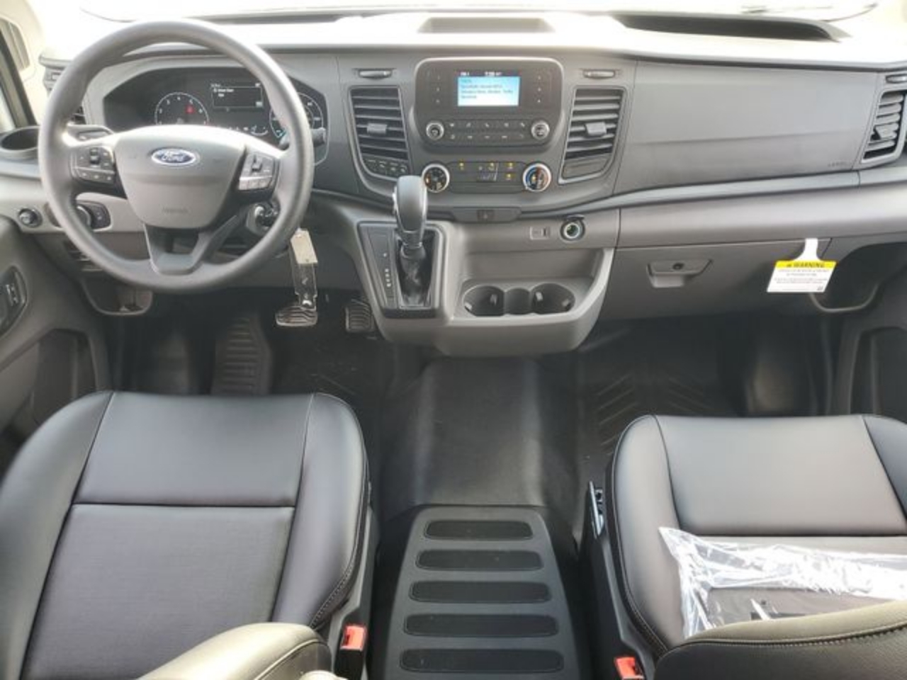 2025 Ford Transit Van Base - Photo 8
