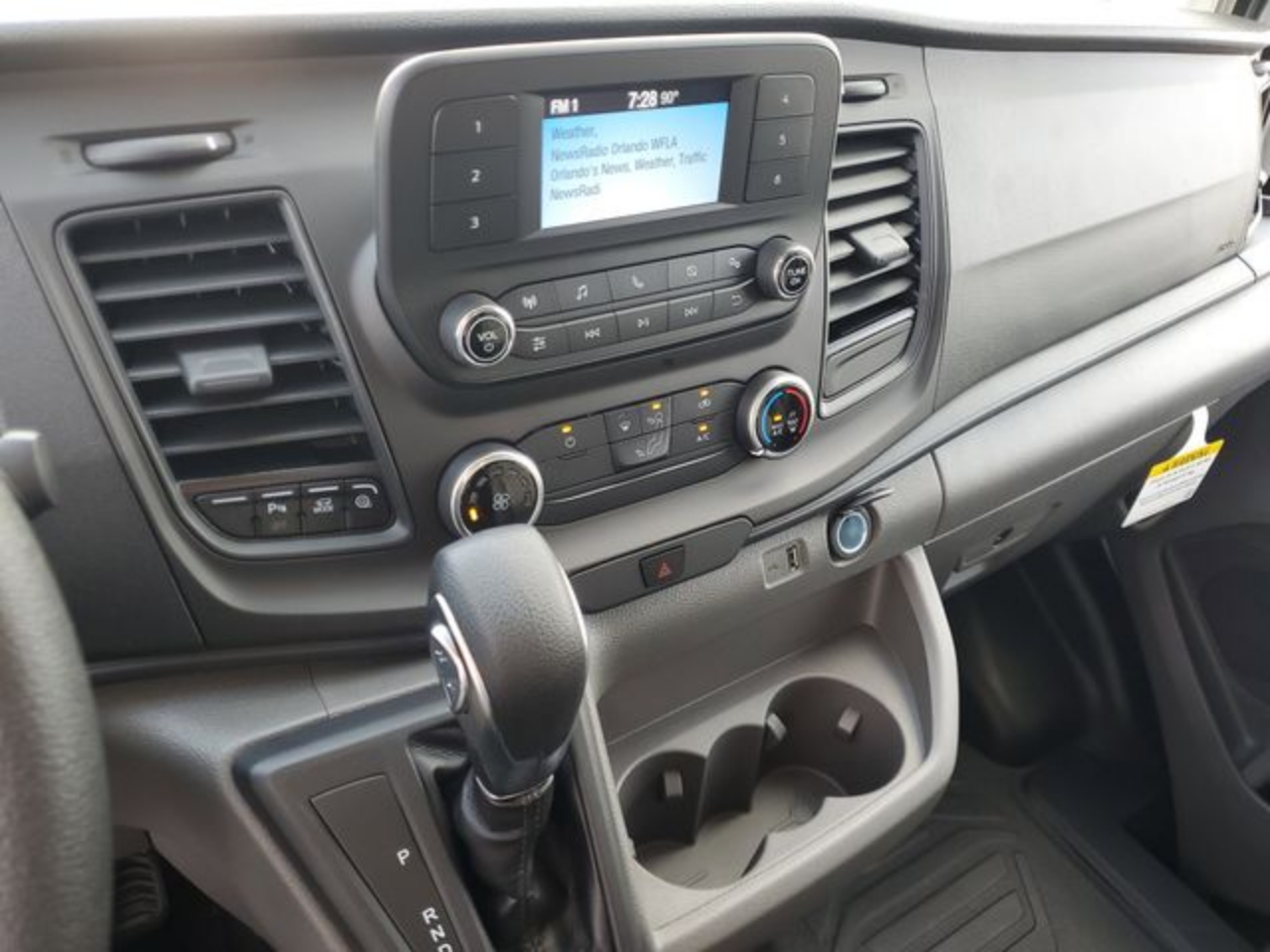 2025 Ford Transit Van Base - Photo 14