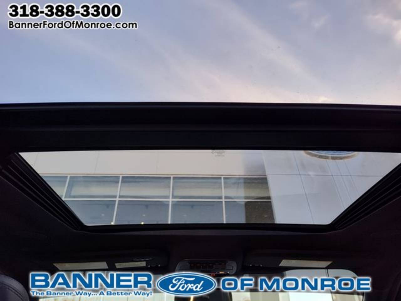 2026 Ford F-350 Super Duty Platinum - Photo 13