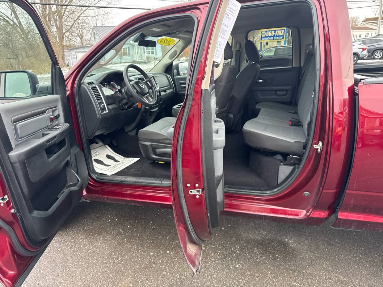 2024 RAM Ram 1500 Classic SLT - Photo 11