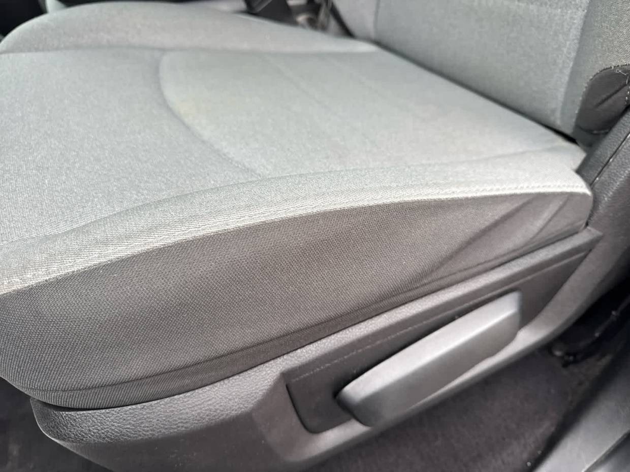 2024 RAM Ram 1500 Classic SLT - Photo 13