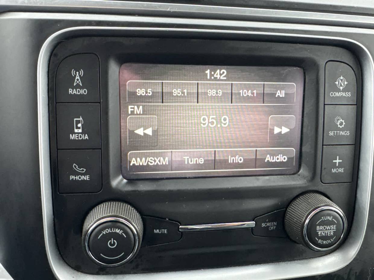2024 RAM Ram 1500 Classic SLT - Photo 20