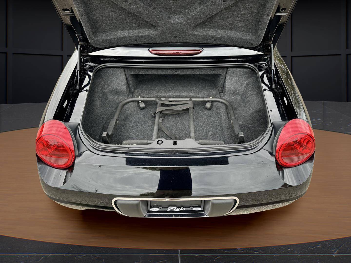 2002 Ford Thunderbird Deluxe - Photo 13