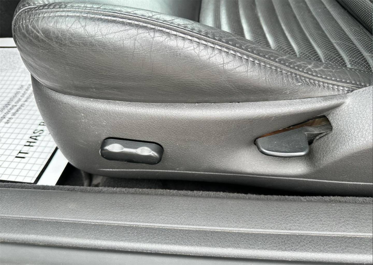 2002 Ford Thunderbird Deluxe - Photo 20