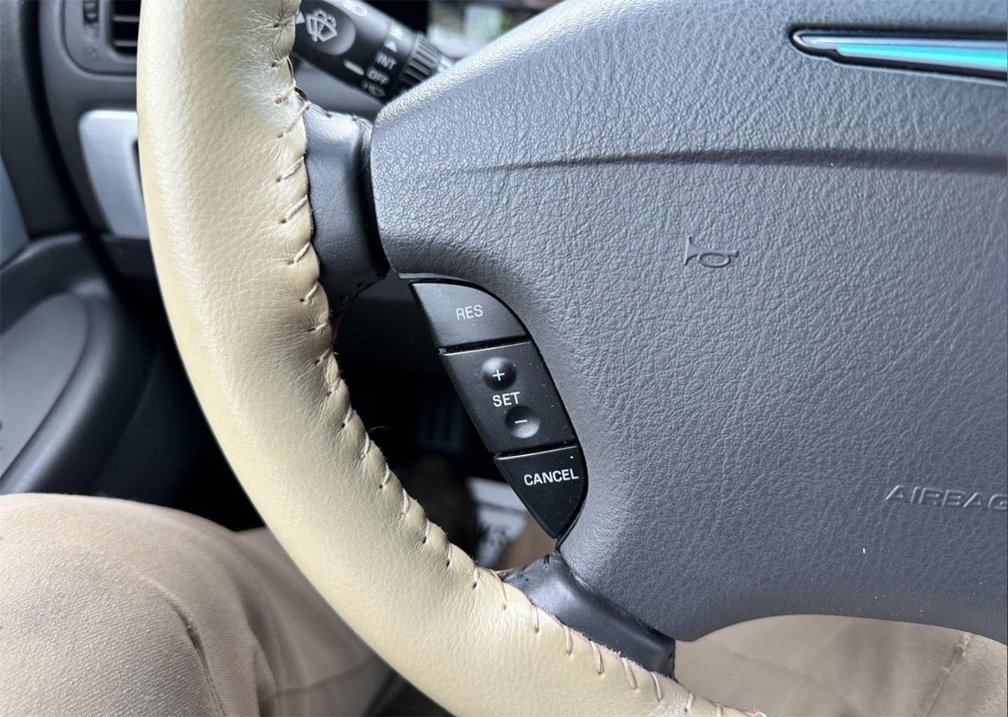 2002 Ford Thunderbird Deluxe - Photo 25