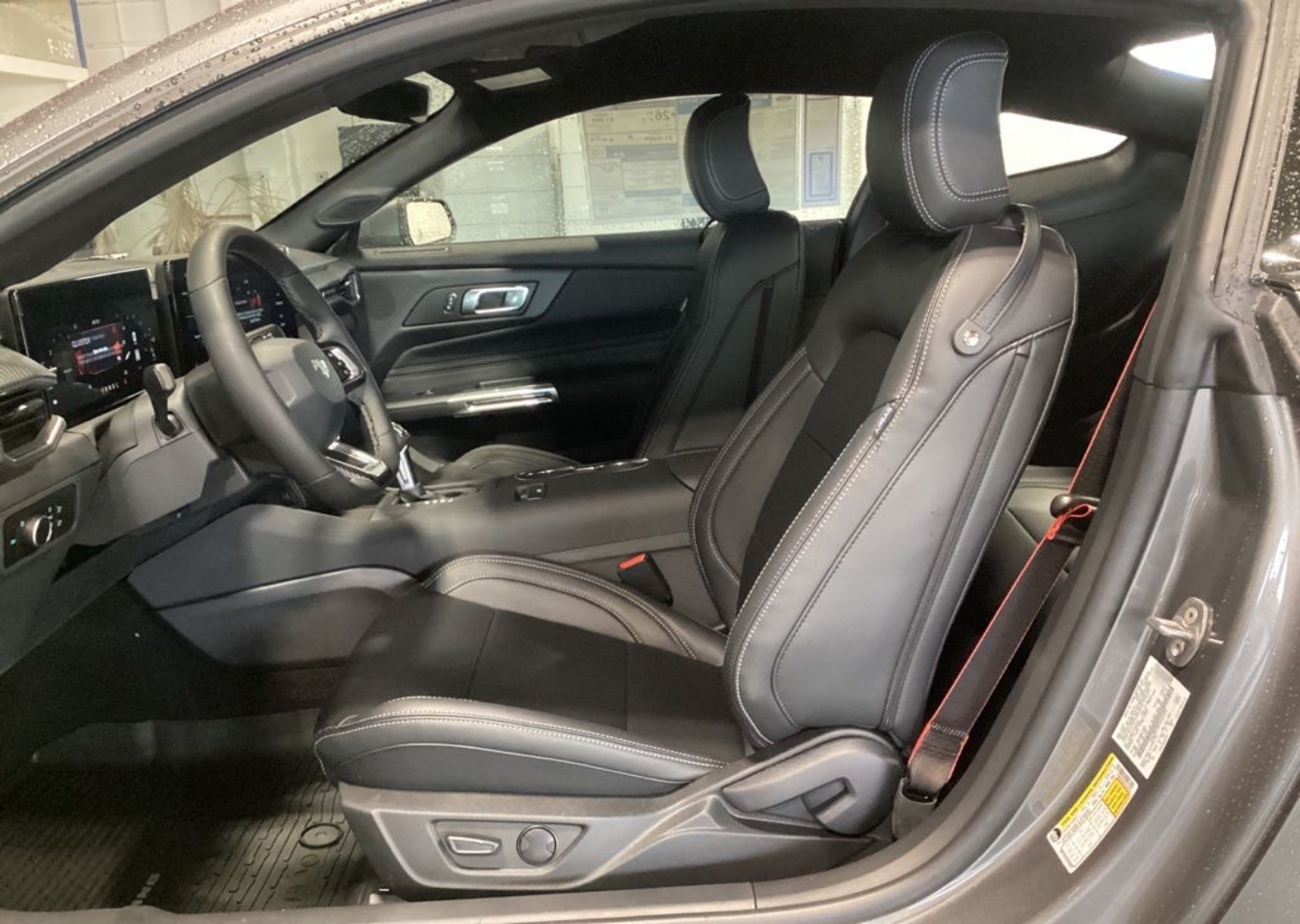 2026 Ford Mustang EcoBoost Premium Fastback - Photo 11