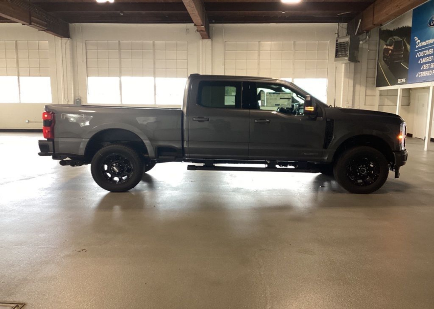 2026 Ford F-250 Super Duty XLT - Photo 7