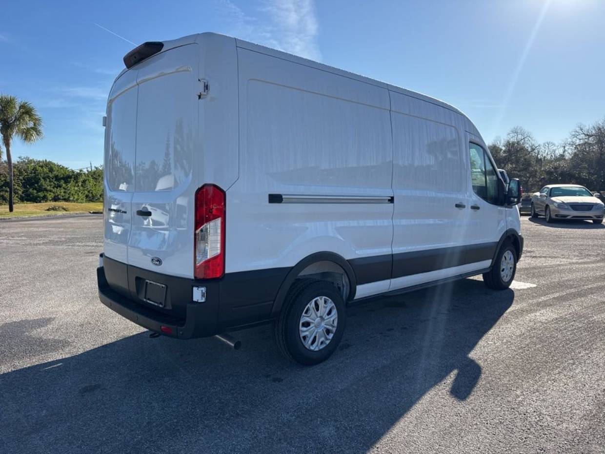 2026 Ford Transit Van Base - Photo 7