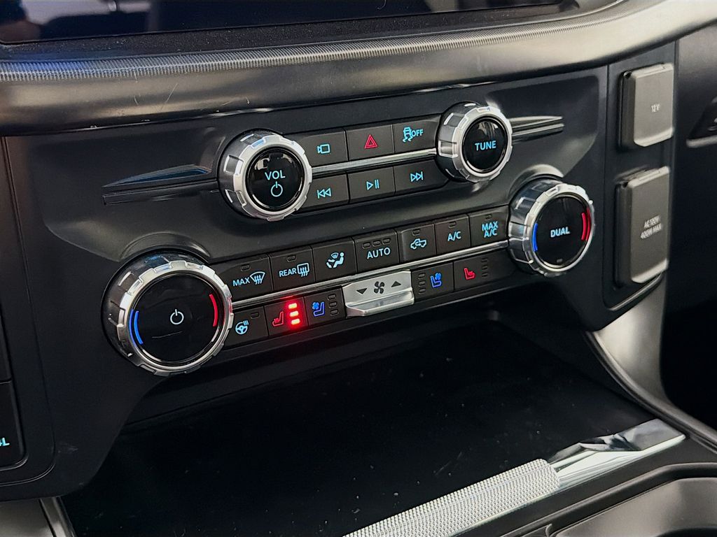 2025 Ford F-150 Lariat - Photo 18