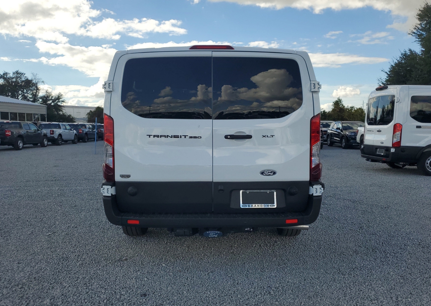 2026 Ford Transit Passenger Van XLT - Photo 10