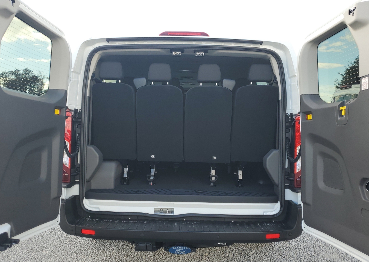 2026 Ford Transit Passenger Van XLT - Photo 11