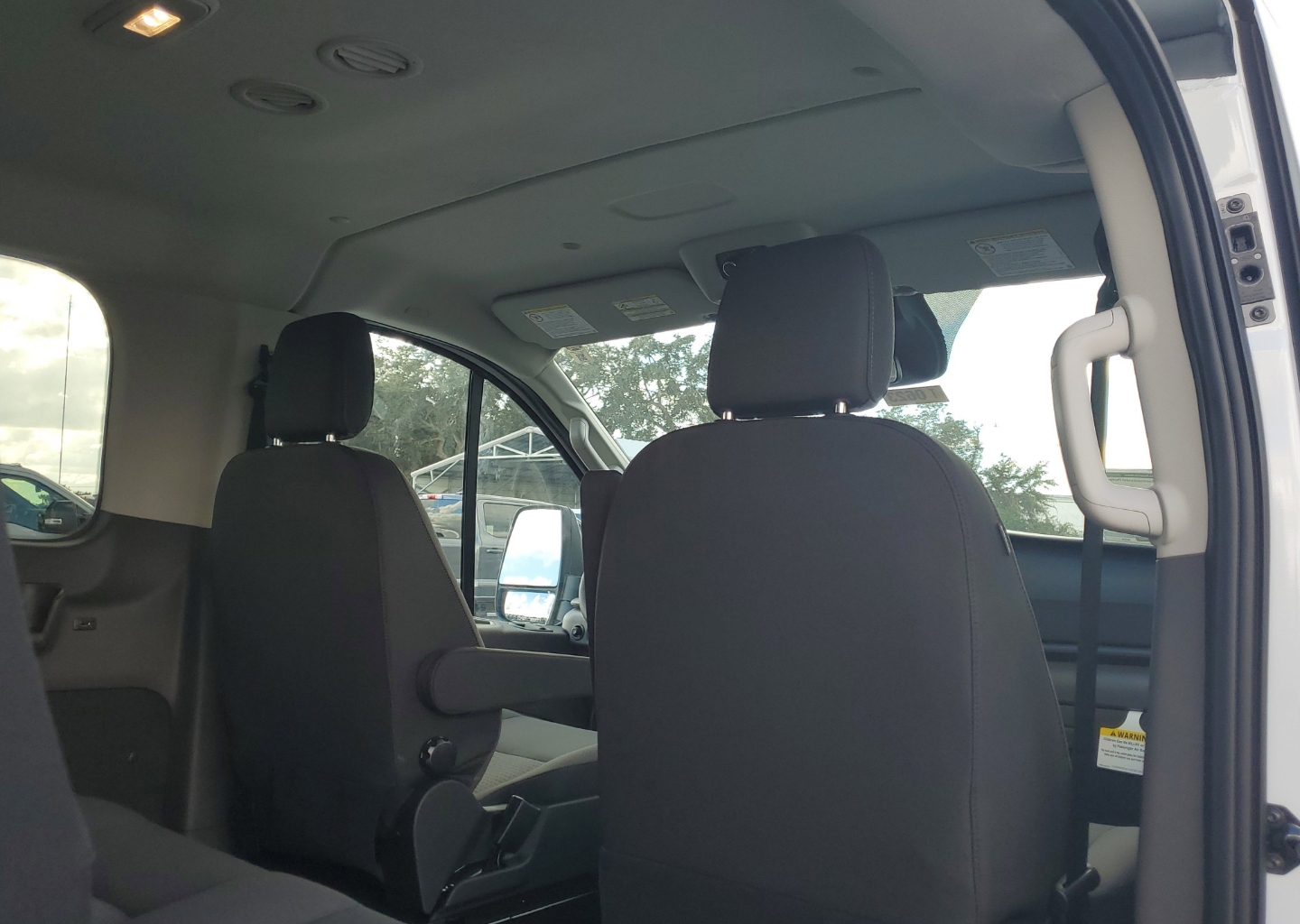 2026 Ford Transit Passenger Van XLT - Photo 14