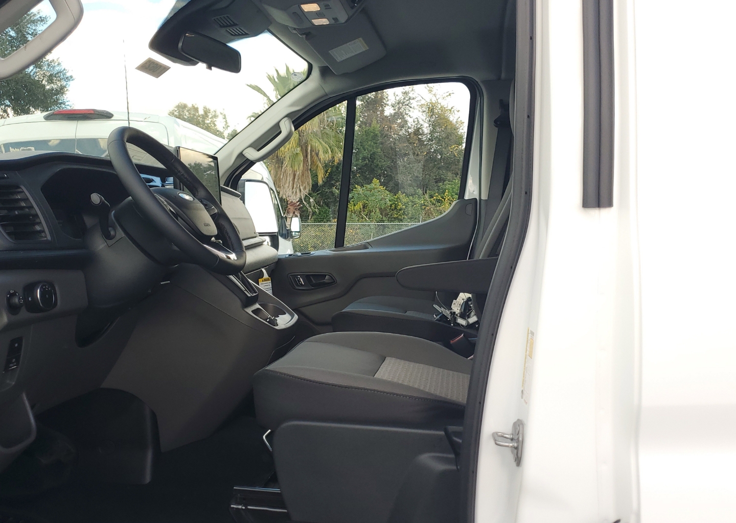 2026 Ford Transit Passenger Van XLT - Photo 21