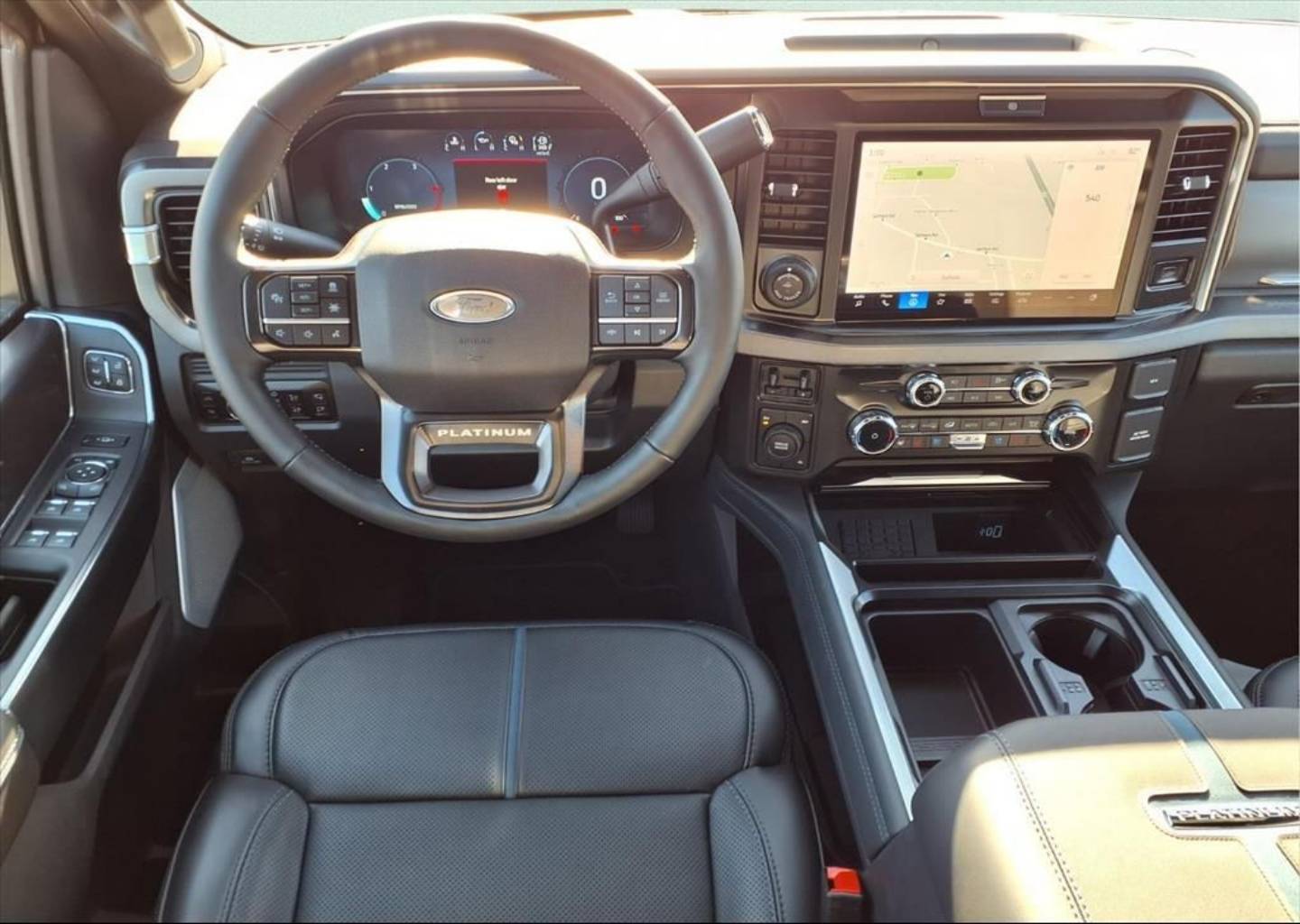 2026 Ford F-250 Super Duty Platinum - Photo 9
