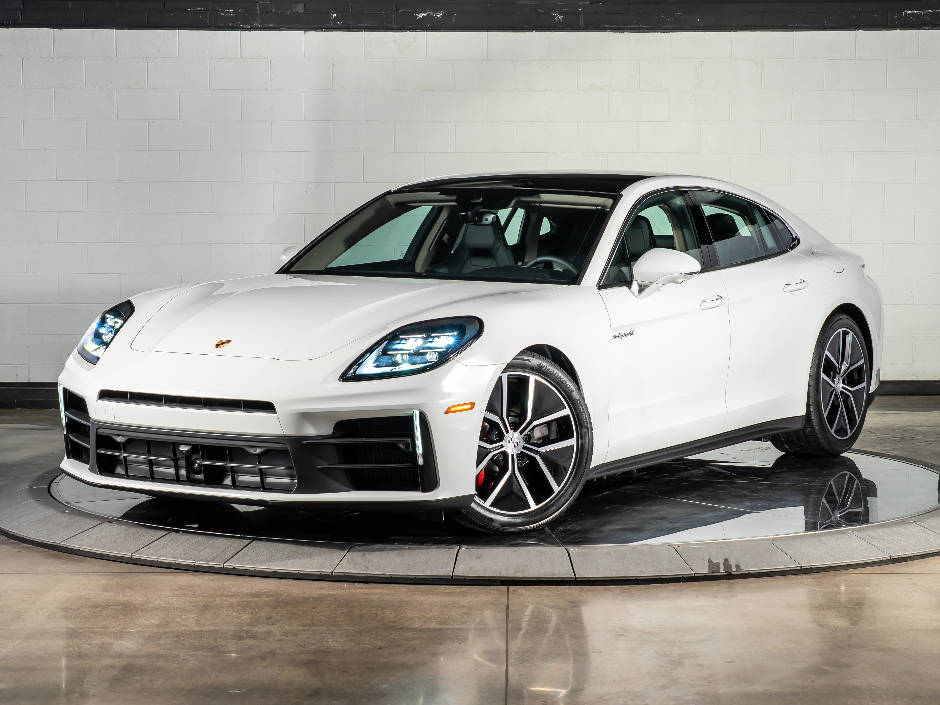 New 2026 Porsche Panamera 4S E-Hybrid