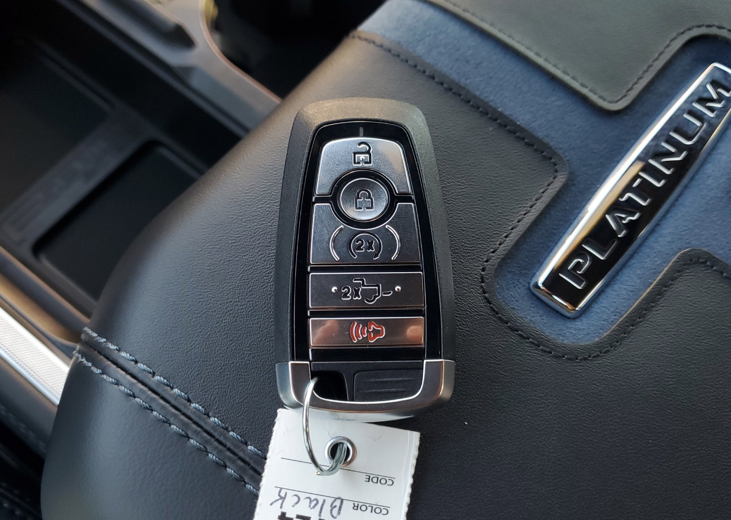 2026 Ford F-350 Super Duty Platinum - Photo 22
