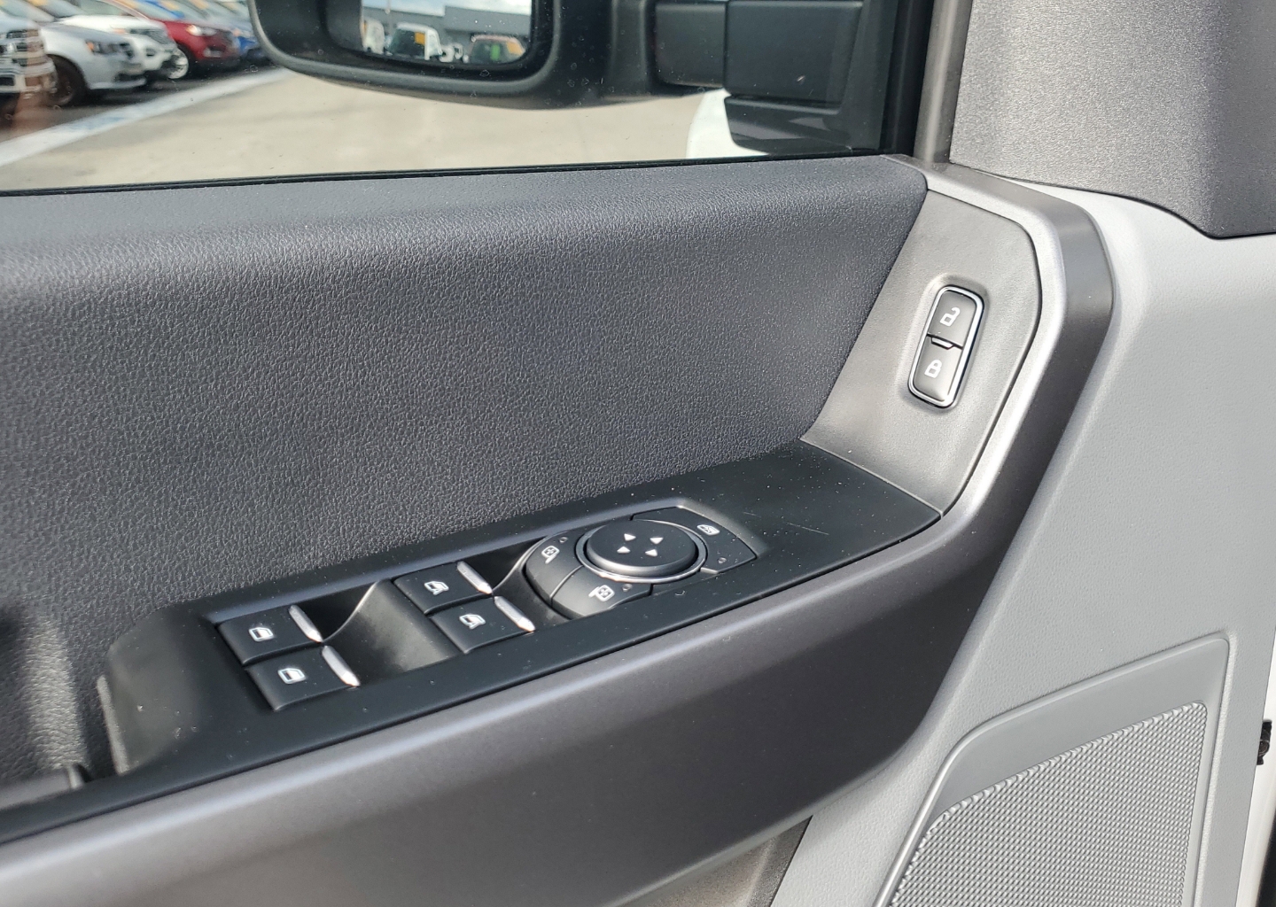 2026 Ford F-250 Super Duty XL - Photo 17