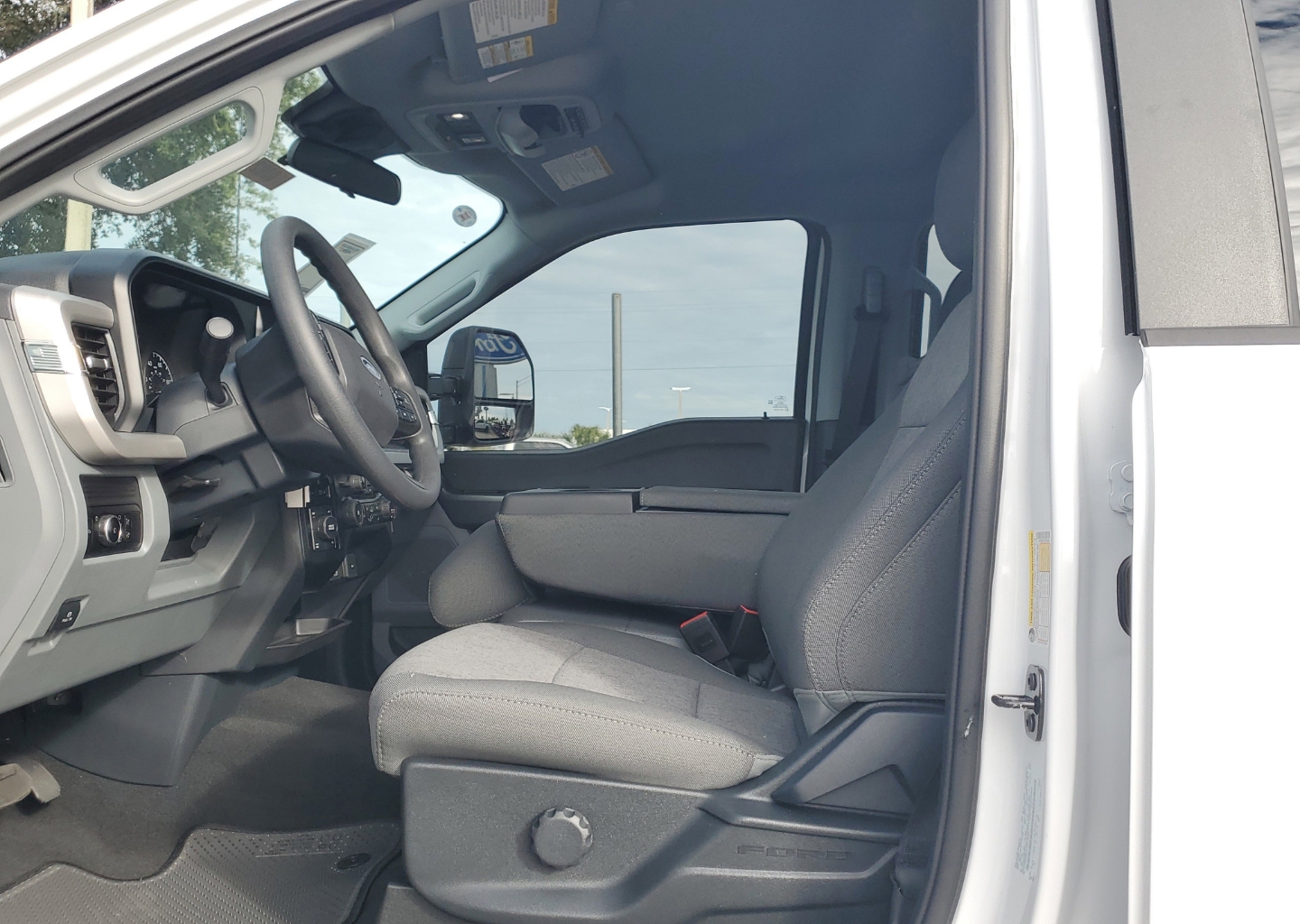 2026 Ford F-250 Super Duty XL - Photo 18