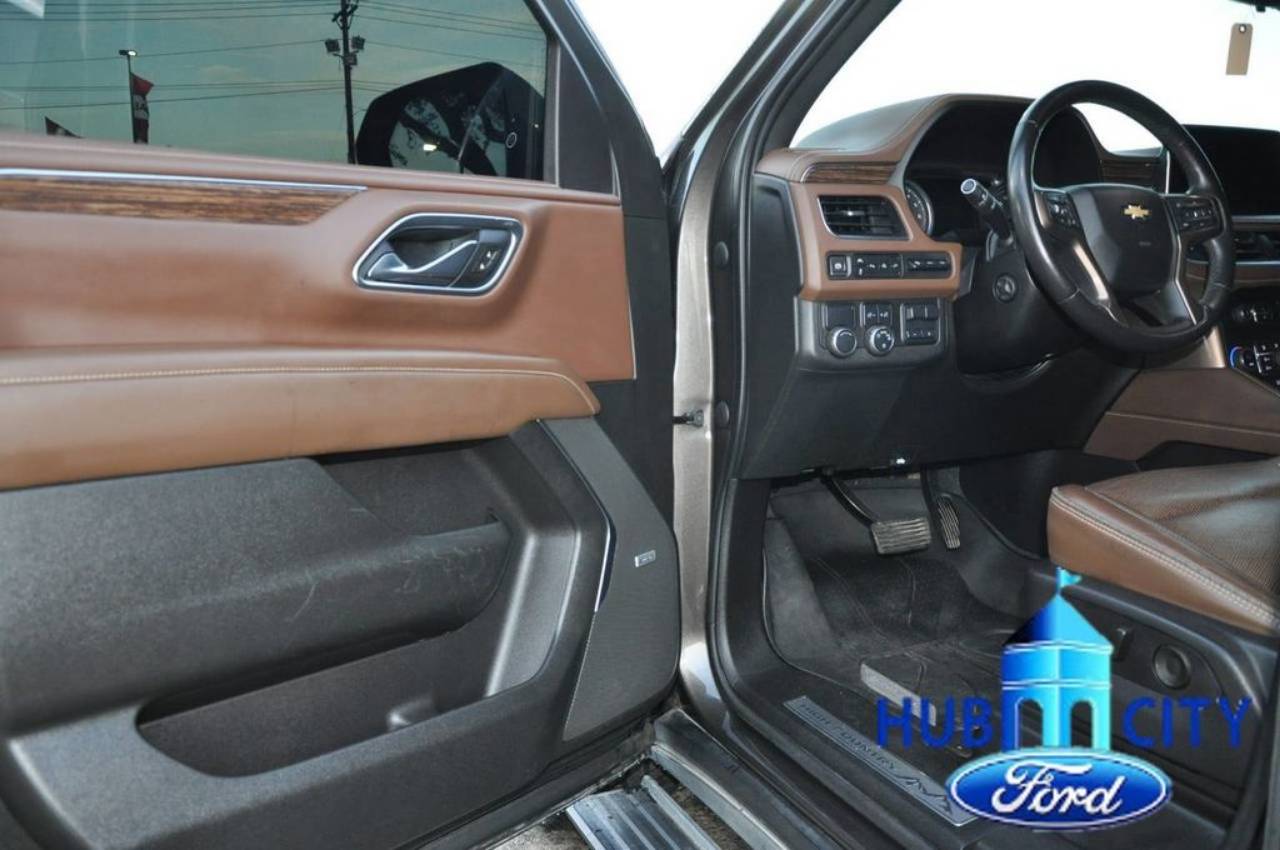 2021 Chevrolet Suburban High Country - Photo 11
