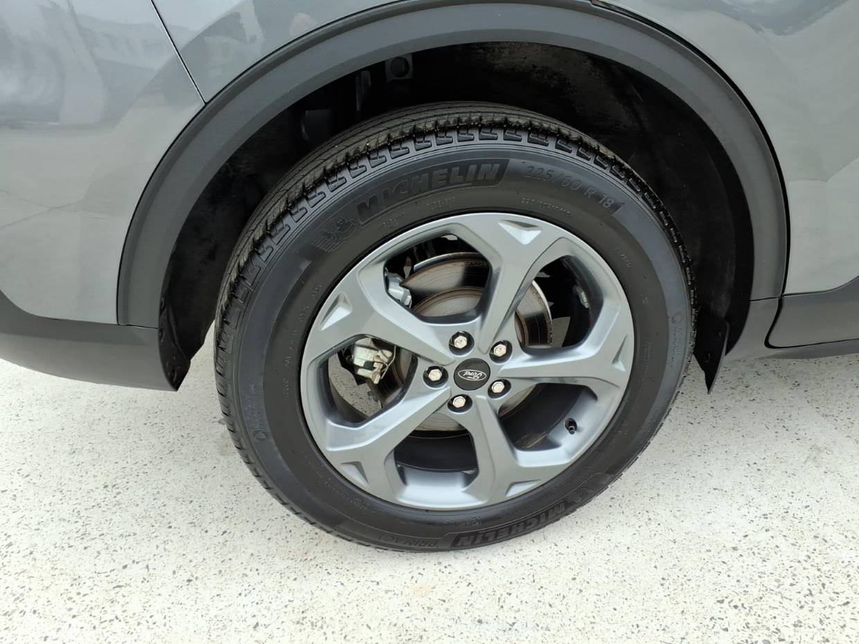 2025 Ford Escape ST-Line - Photo 6