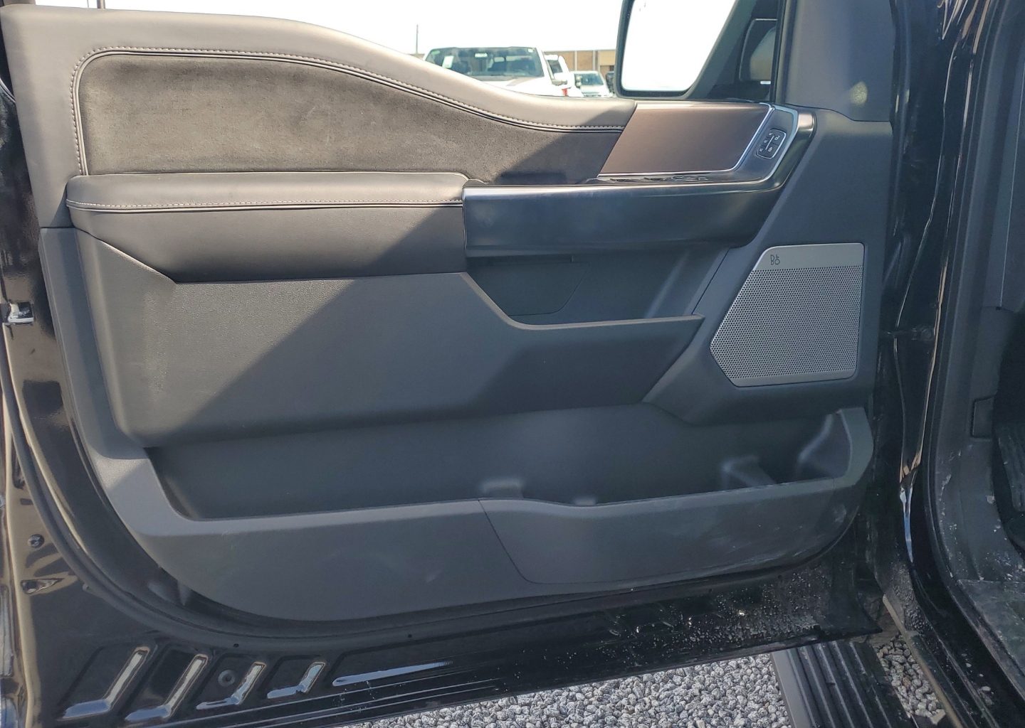 2026 Ford F-150 Platinum - Photo 16