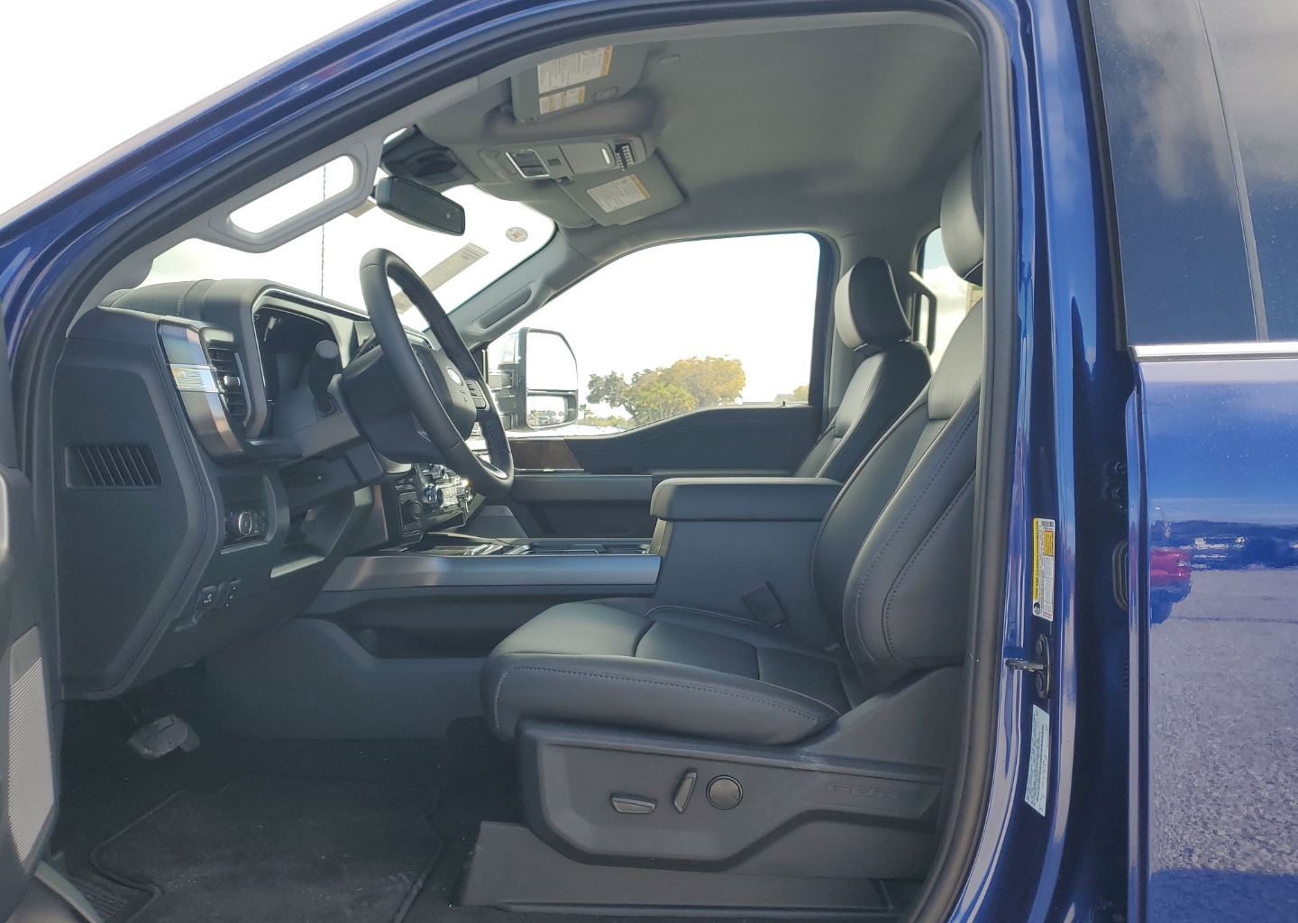 2026 Ford F-250 Super Duty Lariat - Photo 17