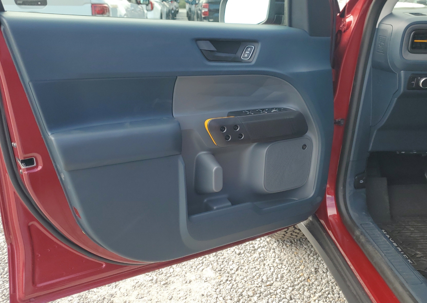 2026 Ford Maverick Tremor - Photo 15