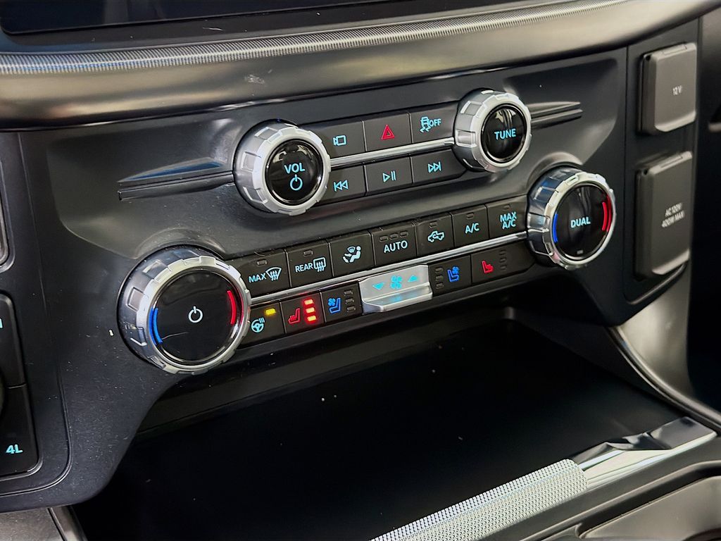 2025 Ford F-150 Lariat - Photo 18
